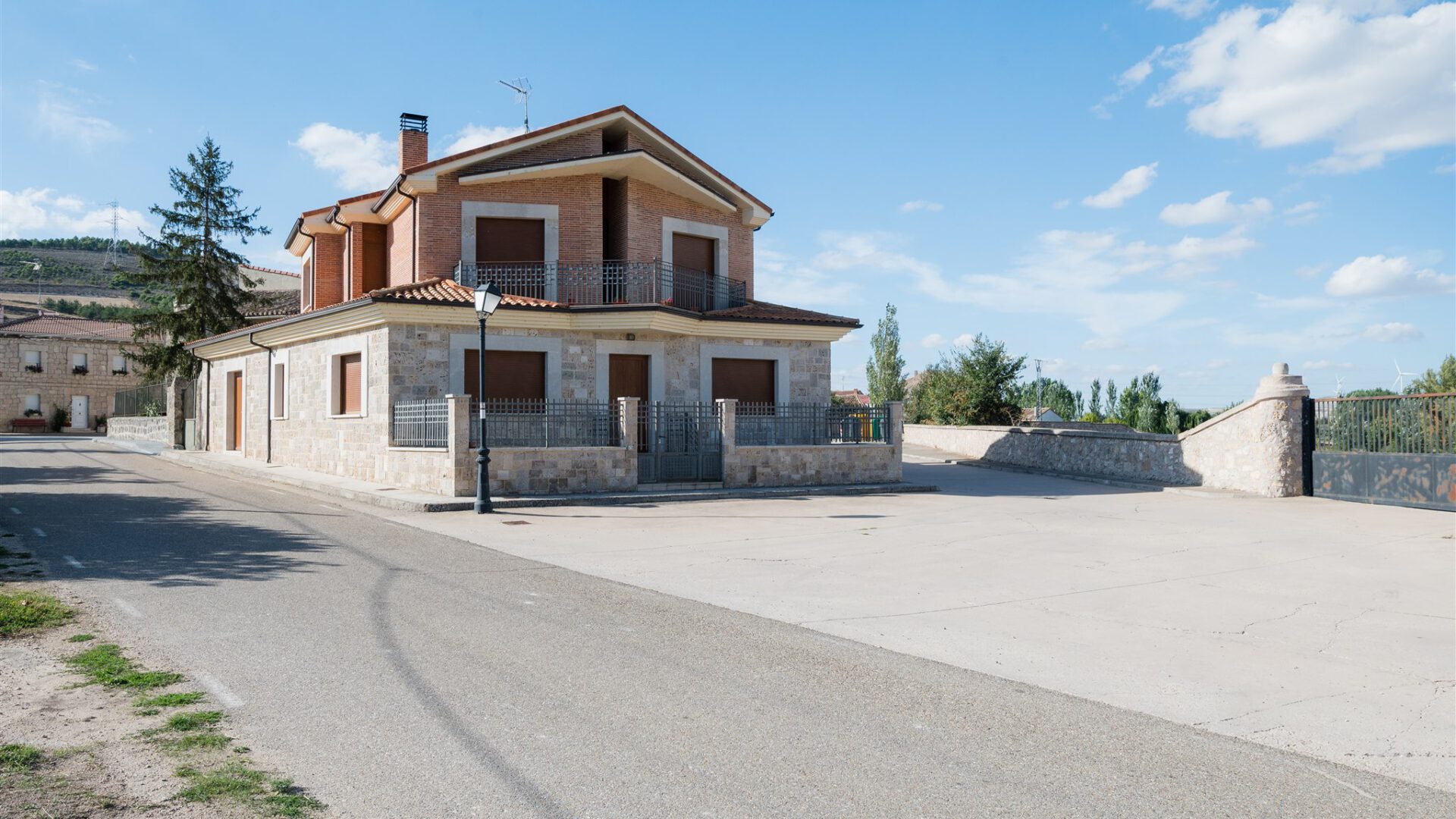 ARQUIDIMOP93 S.LP MARTIN | ORTEGA Arquitectos