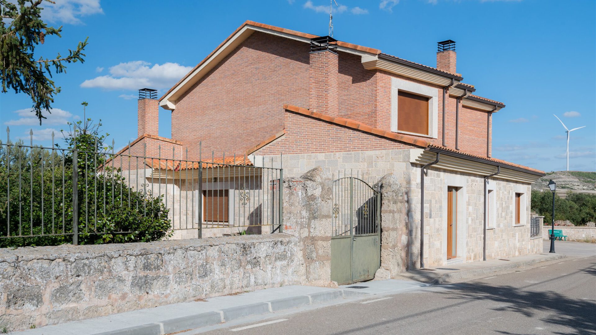 ARQUIDIMOP93 S.LP MARTIN | ORTEGA Arquitectos