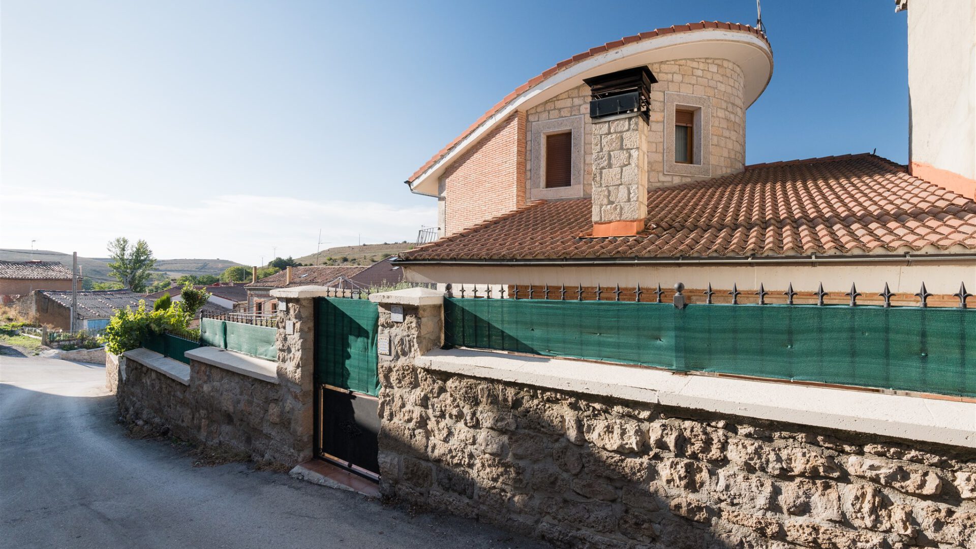 ARQUIDIMOP93 S.LP MARTIN | ORTEGA Arquitectos